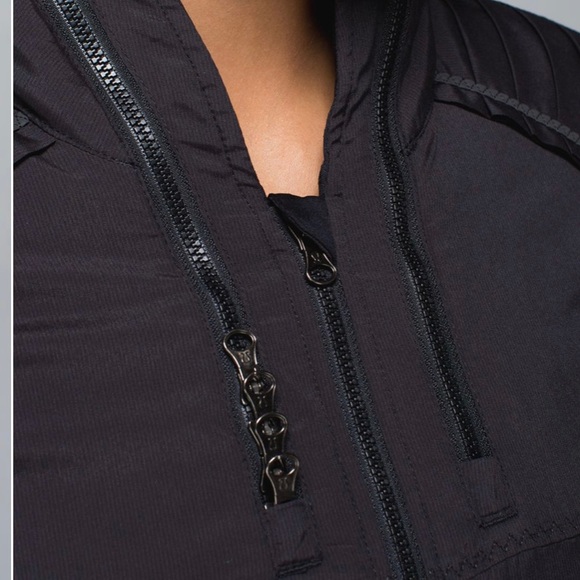 🔴 Lululemon | Spring Forward Jacket 🔴 - Picture 5 of 13